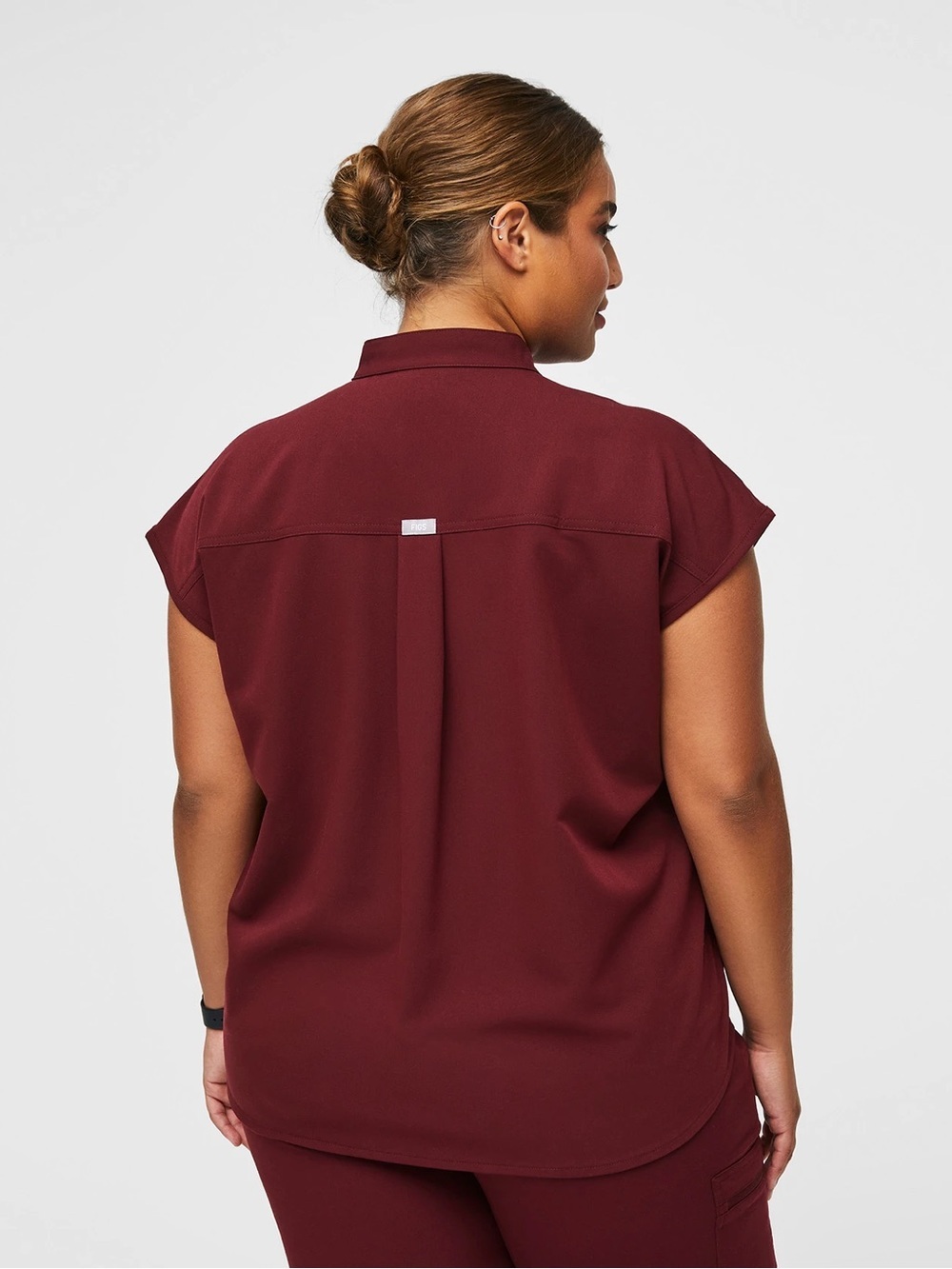 NWT-FIGS Rafaela smokey taupe scrubs top sz 3X - Picture 4 of 8